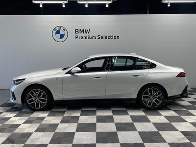 BMW 5 SERIES - 8