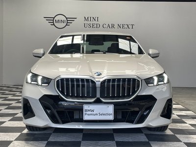 BMW 5 SERIES - 5