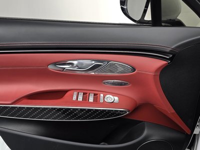 2021 Genesis GV70 — миниатюра 18