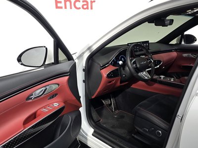 2021 Genesis GV70 — миниатюра 12