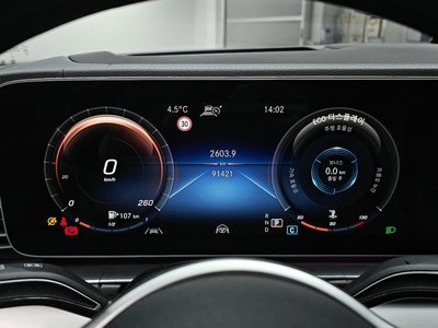 MERCEDES-BENZ GLE - 8