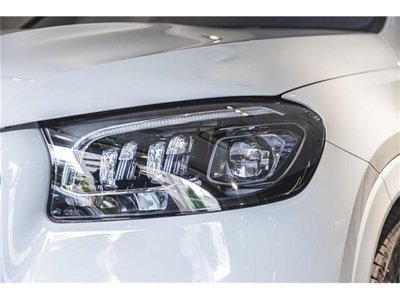 2024 Mercedes-BENZ GLS photo 9