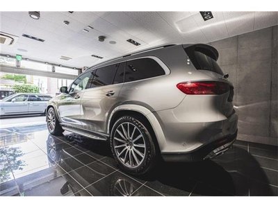 2024 Mercedes-BENZ GLS photo 4