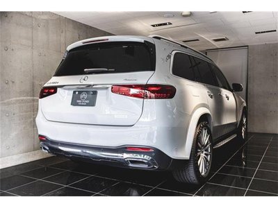 2024 Mercedes-BENZ GLS photo 6