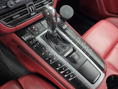 2020 Porsche MACAN — фото 9