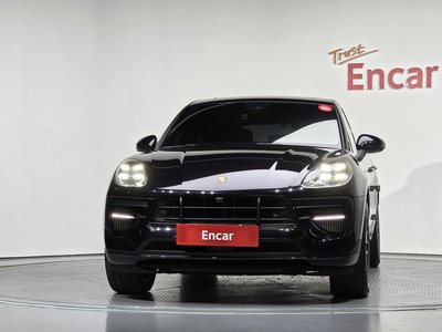 2020 Porsche MACAN — фото 2