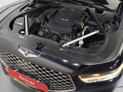 صورة 7 لـ 2020 Genesis G90