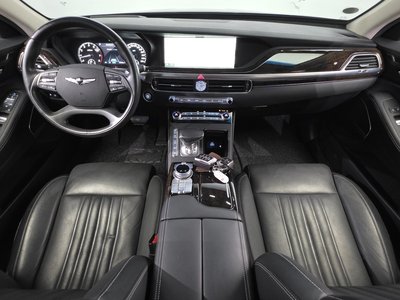 صورة 5 لـ 2020 Genesis G90