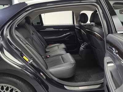 صورة مصغرة 17 لـ 2020 Genesis G90