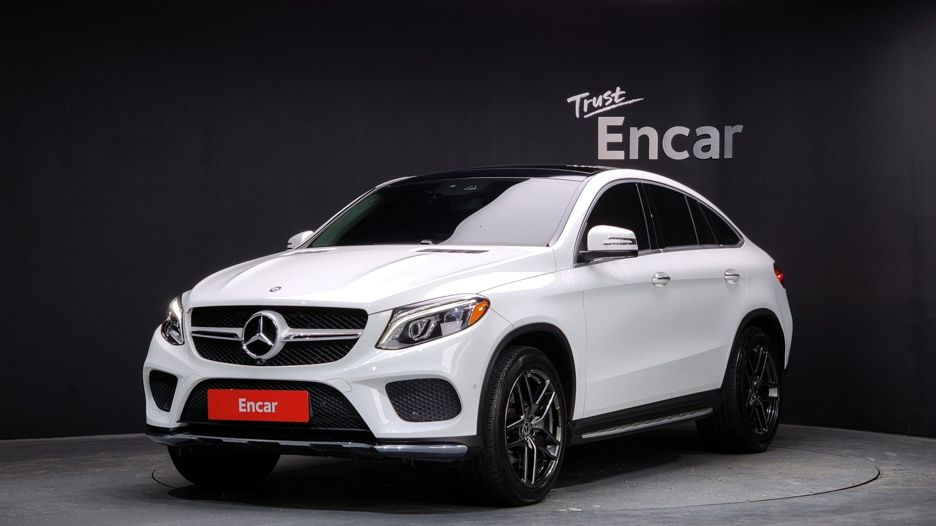 MERCEDES-BENZ GLE - View 1