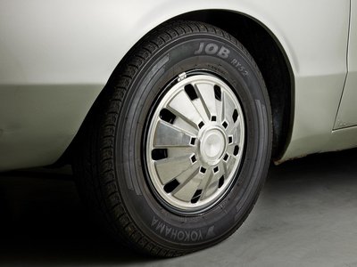 1973 Nissan SKYLINE COUPE 照片 10