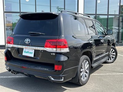 TOYOTA LAND CRUISER - 3