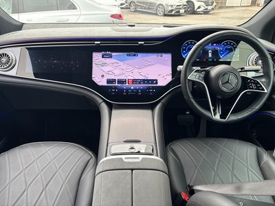 MERCEDES-BENZ EQS - 2