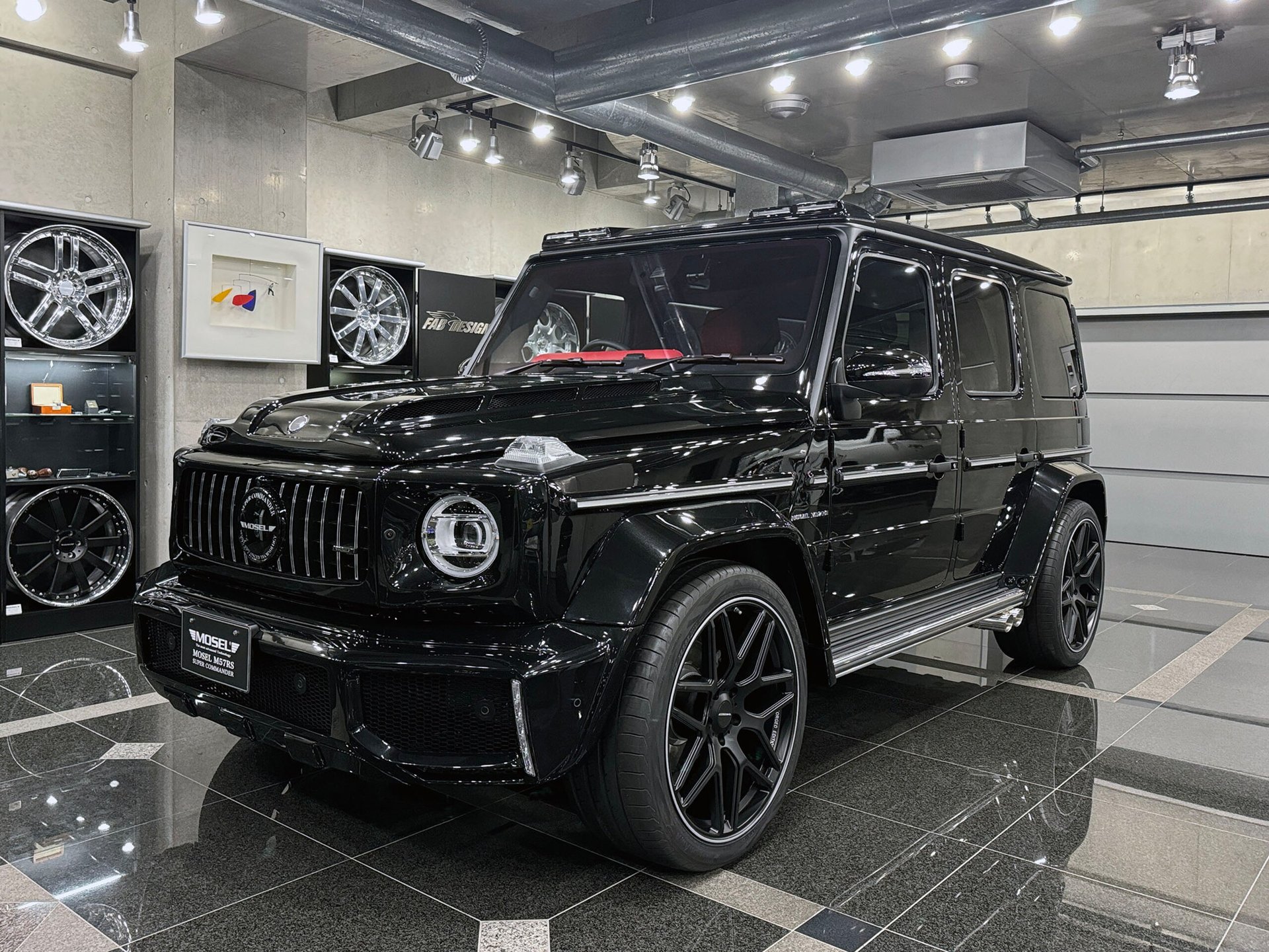 MERCEDES-BENZ G-CLASS - View 1