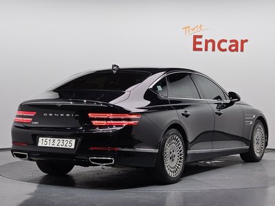 GENESIS G80 (RG3) - 3