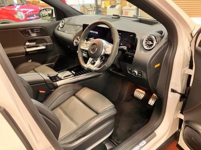 2021 Mercedes-BENZ GLA AMG — фото 4