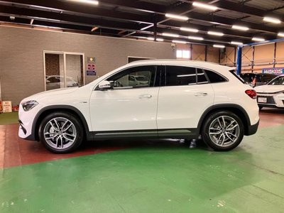 2021 Mercedes-BENZ GLA AMG — фото 3