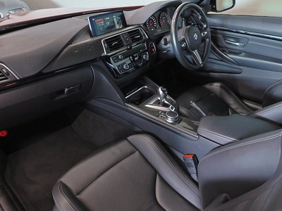 صورة مصغرة 54 لـ 2017 BMW M4 COUPE