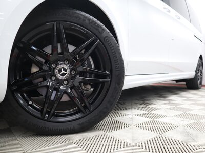 MERCEDES-BENZ V-CLASS - 10