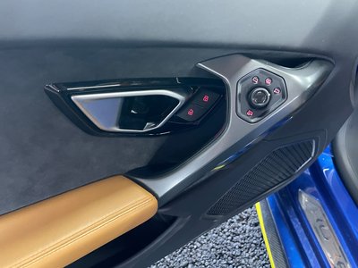 2015 Lamborghini HURACAN 缩略图 36