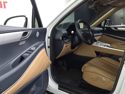 2021 Genesis GV80 thumbnail 13