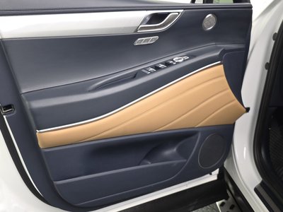 2021 Genesis GV80 thumbnail 14
