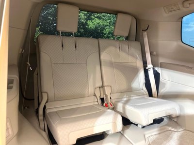 TOYOTA LAND CRUISER 300 - 10