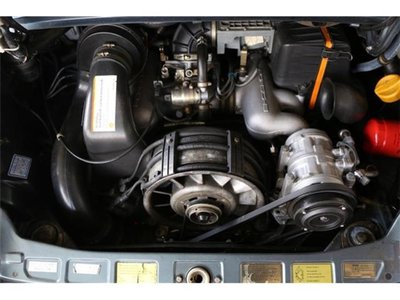 PORSCHE 911 TARGA - 9