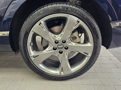 GENESIS GV80 - 8