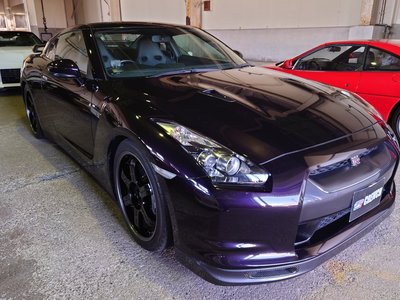 NISSAN GT-R