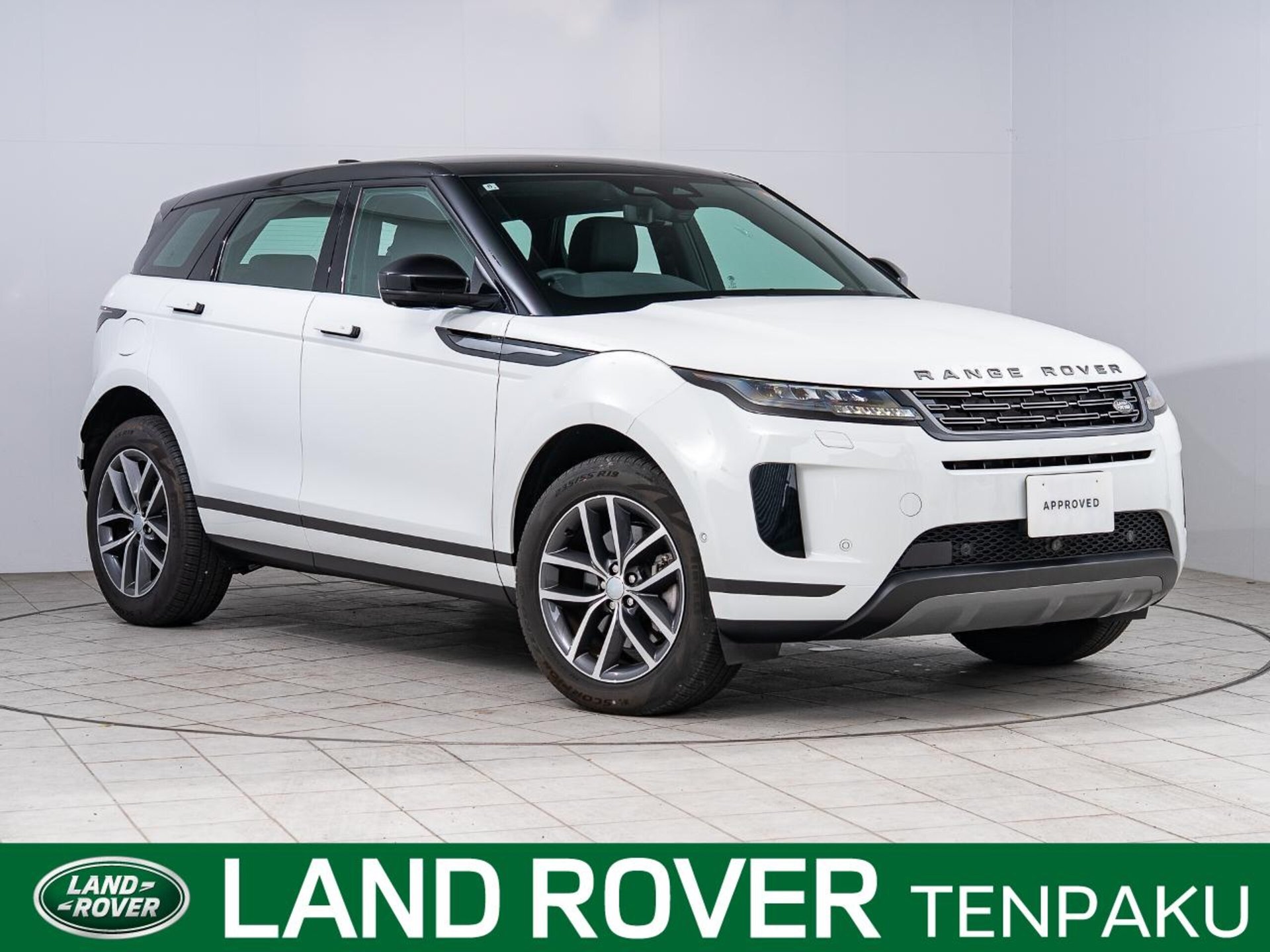 LAND ROVER RANGE ROVER EVOQUE - View 1