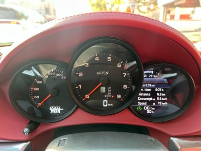 2023 Porsche 718 photo 6