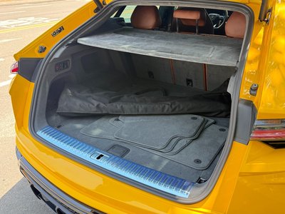 2012 Lamborghini URUS thumbnail 18