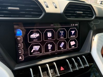 2012 Lamborghini URUS — фото 4