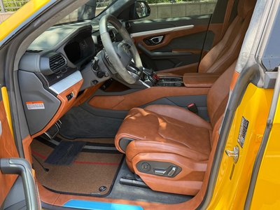 2012 Lamborghini URUS thumbnail 12