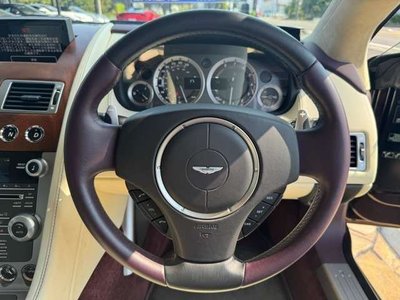 2015 Aston Martin RAPIDE 照片 8