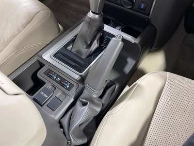 صورة مصغرة 53 لـ 2022 Toyota LAND CRUISER PRADO