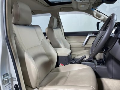 صورة مصغرة 13 لـ 2022 Toyota LAND CRUISER PRADO