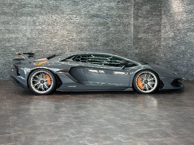 LAMBORGHINI AVENTADOR - 6