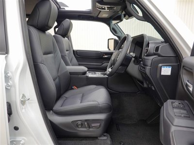TOYOTA LAND CRUISER 250 - 10
