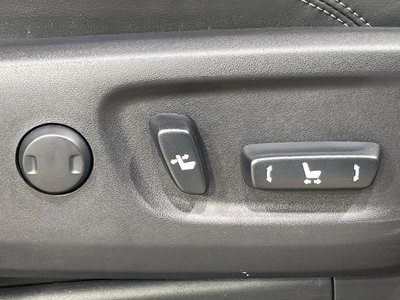 TOYOTA LAND CRUISER PRADO - 7