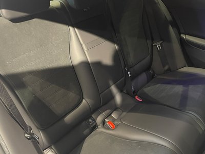 MERCEDES-BENZ C-CLASS - 9