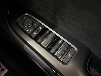 2024 Lexus RZ thumbnail 60