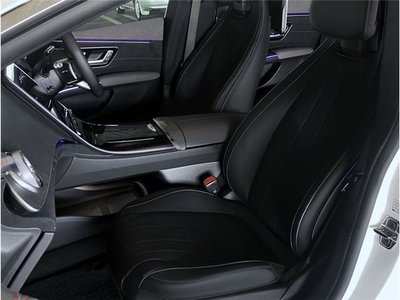 MERCEDES-BENZ EQS - 8