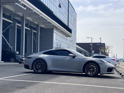 PORSCHE 911 - 3
