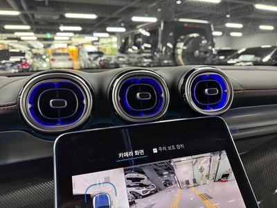 MERCEDES-BENZ GLC - 4