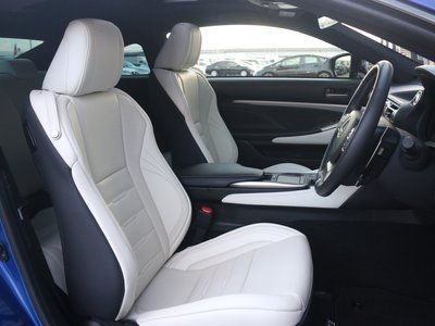صورة 10 لـ 2019 Lexus RC