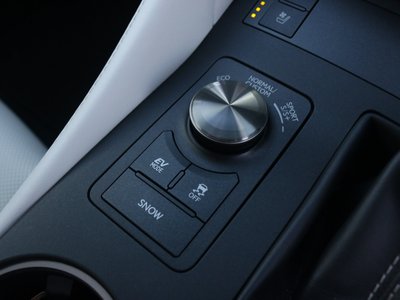 2019 Lexus RC 照片 33