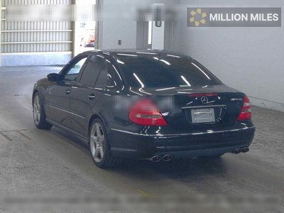 MERCEDES-BENZ E-CLASS - 2