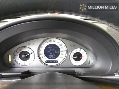 MERCEDES-BENZ E-CLASS - 6